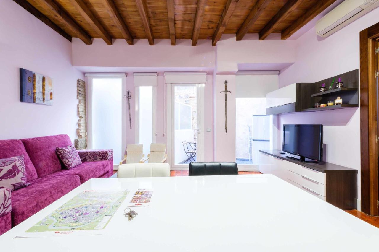 Apartamento Con Patio Junto A La Catedral By Toledo Ap Ngoại thất bức ảnh